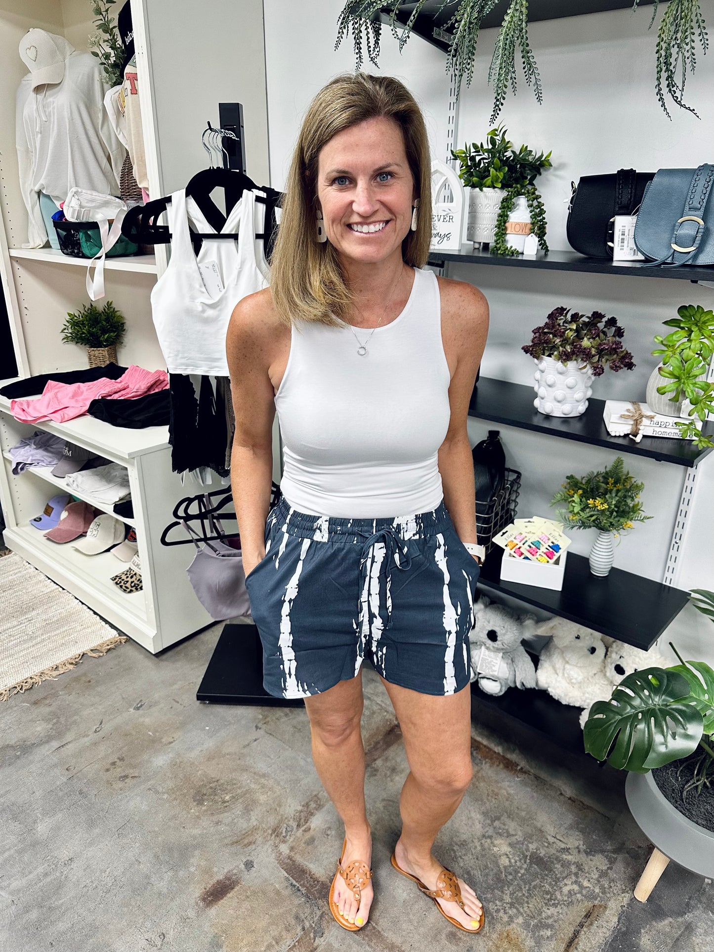 Everyday Basic Tie-Dye Shorts