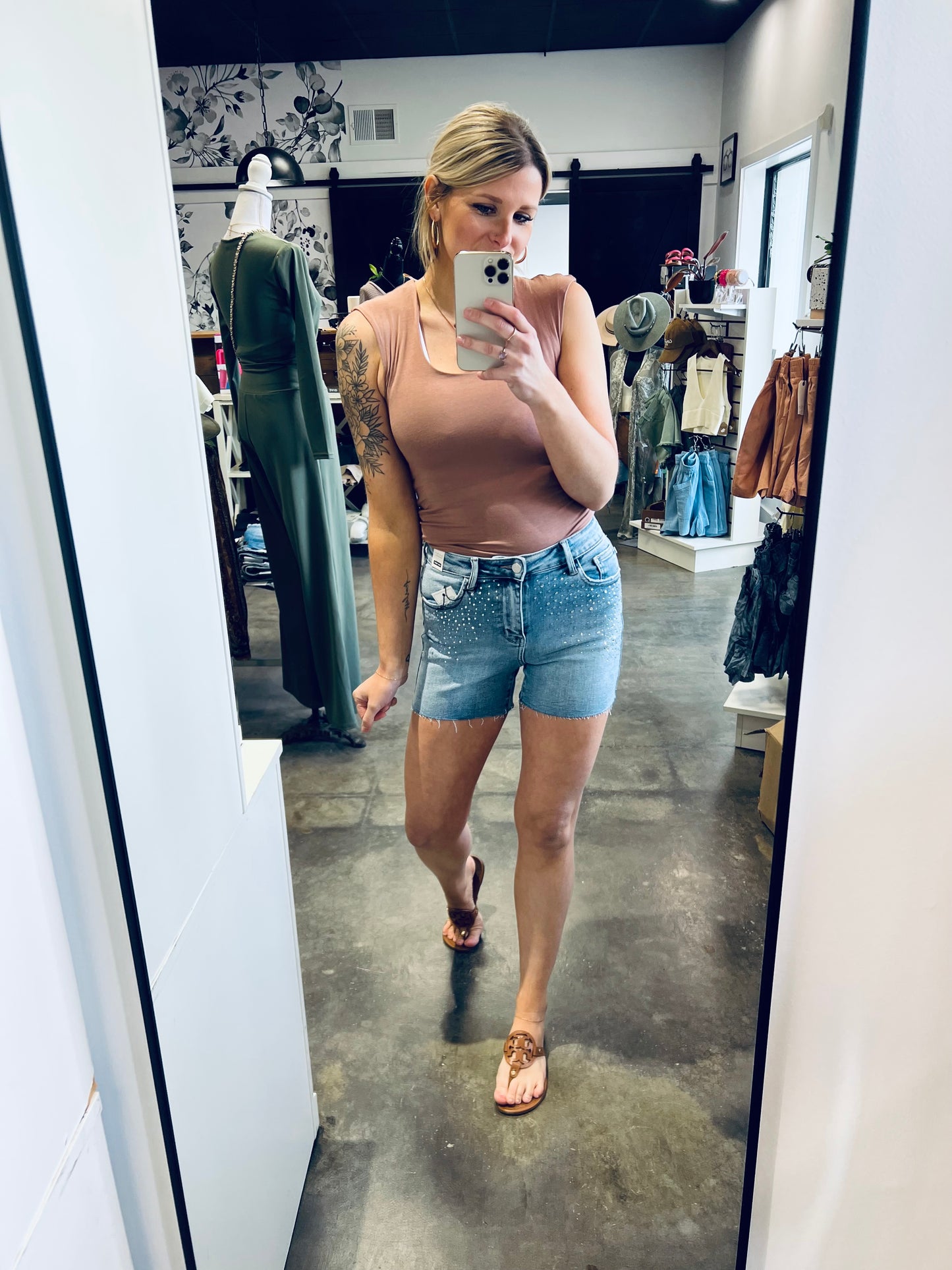 Judy Blue Rhinestone Denim Shorts Style (Perfect Concert Shorts) Style 150274