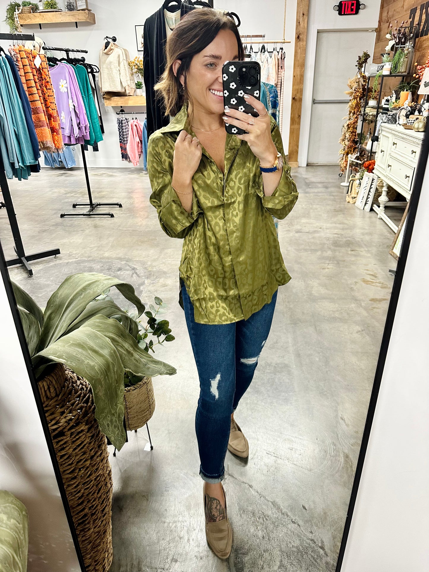 Stylish Leopard Collared Shirt