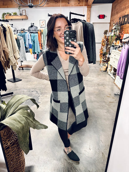 Plaid Lapel Collar Sleeveless Cardigan