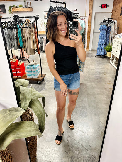 Feeling Important Tank