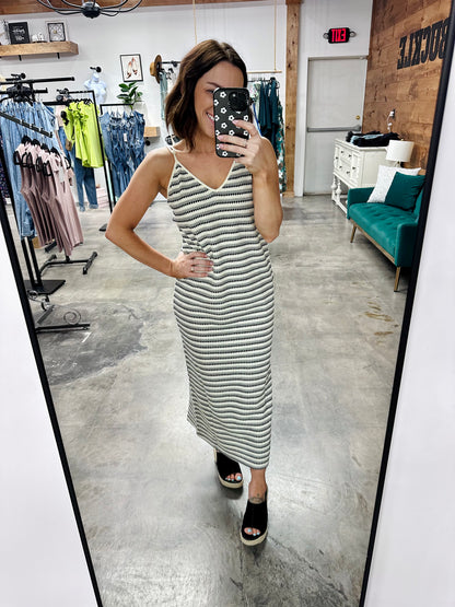 One to Remember Midi Dress